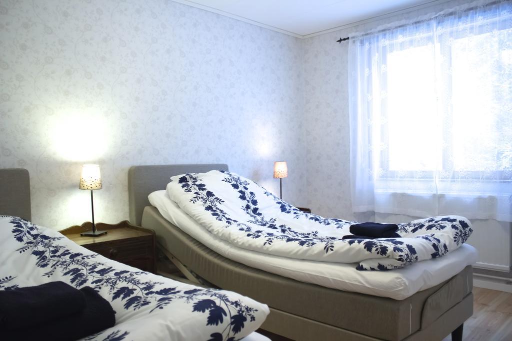 Mellangarden Hostel Vasterbykil Phòng bức ảnh